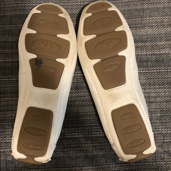 Anne Klein Iflex Bambam ballet flats. - Picture 4 of 6